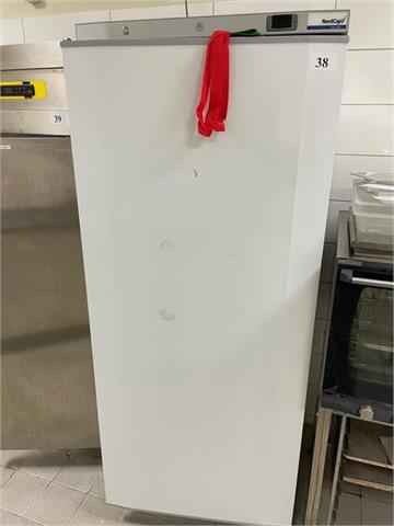 Umluft-Gewerbekühlschrank NORDCAP RC GL600